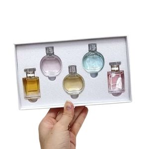 Canais perfumes fragrâncias para mulheres conjunto de presente de luxo sem cinco 7mlx5 peças senhora encantador desodorante navio rápido o melhor presente de natal