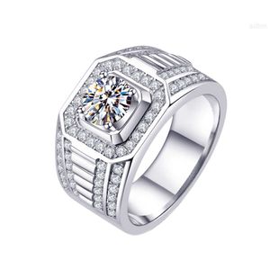 Anpassad riktig 925 Sterling Silver Engagement Wedding Fake Diamond VVS Moissanite Ring Band för Herr Stone Resizable Smycken