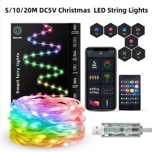 Dekoracje świąteczne 5/10/20m DC5V WS2812B RGBIC Świąteczne Święta Dream Color LED Lights Bluetooth Muzyka Rainbow Fairy Light