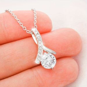 Vorm Cubic Waterdrop Zirconia Decor Hanger Ketting Verjaardagscadeau voor tante Beste tante ooit