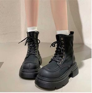 warmer Winter Ankle Boots Women Shoes Fashion Lace Up Thick Bottom Shoes Ladies Street Style Motorcycle Bootties