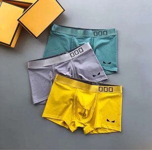 Underbyxor Mens underkläder Designer Short Underwear Boxer Ice Silk Summer Ultra Thin Avsnitt 2024 POPULALA LOOK SHORTS HEAD SLIT Q6677