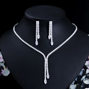 Bröllop smycken set cwwzircons bling tassel drop cubic zirconia asfalterade kvinnor party mode brudhalsband och örhängen t625 231207