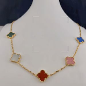 Nytt med Box Designer Vintage Womens Halsband 18K Rose Gold Clover Pendants Luxury Jewelry 1 1 Quality Dupe Branded Fashion Wedding Anniversary Valentines 1819