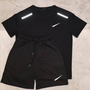 Tute da uomo di marca Nocta Nocta Glide Reflective Tech Set Designer Tuta da basket da calcio Tuta da allenamento in palestra in due pezzi Tuta Nocta ad asciugatura rapida 2863