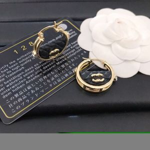 Stud New Designer Hoop Charm Mulheres Jóias Design Clássico Saco de Marca para Mulheres Amor Presente Banhado A Ouro Brincos de Casal 2024