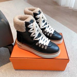 Jesienne i zimowe nowe owczepowe futra jedna żeńska moda botki zagęszczone ciepłe bawełniane buty krótkie buty żeńskie buty grube dolne buty 120823a
