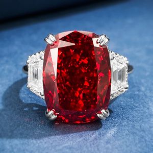 Vintage poduszka Cut 8ct Ruby Diamond Pierścień 100% Real 925 Srebrny Party Wedding Pierścienie dla kobiet biżuteria zaręczynowa