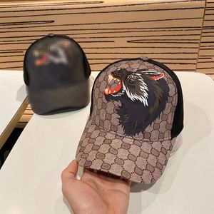 Beyzbol Kapağı Lüks Tasarımcı Şapkalar Kadınlar Erkek Ayarlanabilir Top Caps Dome Deri Tepeli Kapaklar UNISEX Boş Zaman Şapkası için Casquette Noel