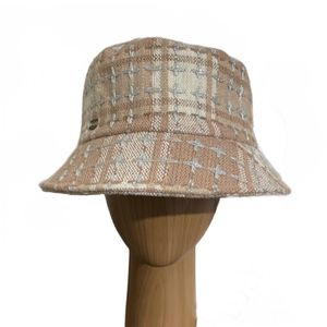 Womens Wide Brim Bucket Hat Retro Classic Houndstooth Coarse Woolen Coat Fabric Material Warm Sunscreen Outdoor Travel