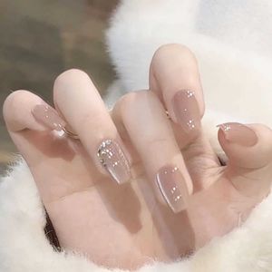 Fairy White Moonlight Cat Eye Set med diamanter Explosiv Flash Wear Nail Patch Löstagbara naglar Vitning Färdig produkt