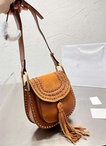 2023 حقائب المساء أزياء تصميم العلامة التجارية Women Cowskin Leather Tassle متوسطة صغيرة Mini Marcie كتف الكتف سرج
