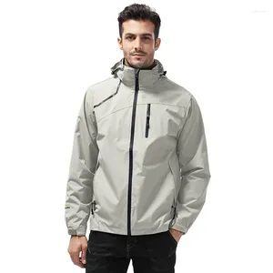 Giacche da caccia moda leggera e sottile da uomo solida con cappuccio carica antivento traspirante resistente all'usura cappotto da alpinismo da escursionismo in autunno