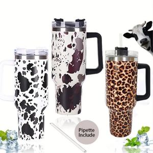 Termoser 1pc 40oz Cow Print isolerad tumlare med lock och halm rostfritt stål kaffe med handtag dubbel vakuumläcka Proof Mug 231207