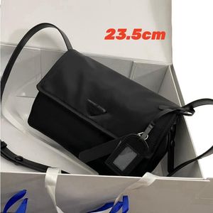 Projektantka S Women Hest Pack Lady Tote Chains Torebki Messenger Backpack Nylon Crossbody Bag europejski i amerykańska moda