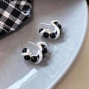 Stud Earrings Retro Minimalist Black Pearl Fried Dough Twist Round Exquisite Temperament Luxury Flower Roll Jewelry