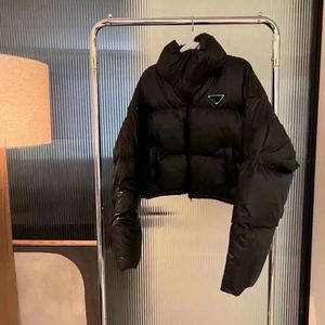 dhgate down jacka kvinnor designer vinter jacka med bokstäver högkvalitativa bälten vindbrytare för kvinnorsjackor ytterkläder varma casual topp kvinnliga rockar