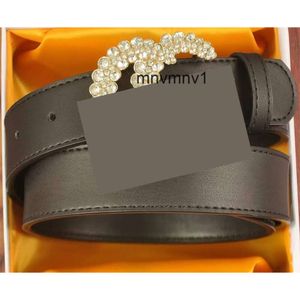 Crystal Cclies Chanellistes Kanały Rhinestone Women Black Casual Lette Talia Pasek męski luksusowe pasy skórzane cintura slate mody złoty srebrny ceinture