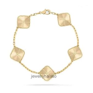 Van Clover bracelet Luxury Style Designer Jewelry for Women Four Leaf Love Charm bracelets Gifts Christmas Wholesale Present Fading