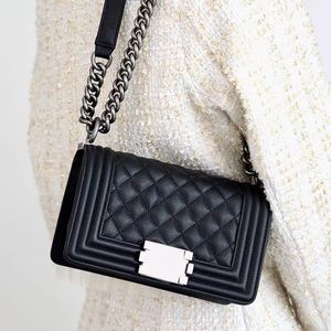 Kadın Tasarımcı Çantalar Crossbody Bag Omuz Çantaları Zincir Klasik Siyah Donanım Cüzdan Havyar Kamera Tates 10a Ayna Kalitesi Gerçek Deri Çantalar Alışveriş İş