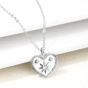 Pendanthalsband Micro Inlay Zircon Lovely Heart Necklace For Women Fine Eight Pointed Star Luxury Fashion Jewelry Party Gifts