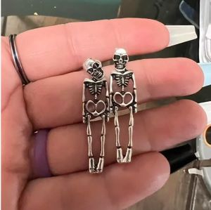 New Halloween Skull Skeleton Drop Earrings for Women Fashion Trend Gothic Jewelry Gift Hip Hop Rock Cool Dropped Earrings Men XDL65