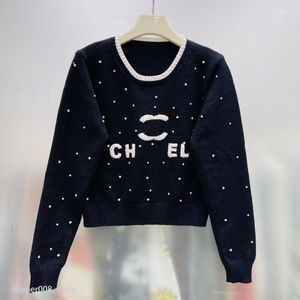 AAA Paris Designer Long Sweater Women Sweaters broderi tröja stickad klassisk stickad höstvinter Vinter Keep Warm Jumpers Design Pullover Channel Knit