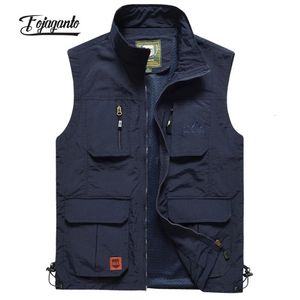 メンズベストfojaganto men mesh mesh best multi pocket Quick Dry Fishing Seveless Jacketレポータールースアウトドアカジュアルシンウエストコート男性231207