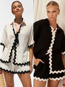 Women's Tracksuits Striped Holiday Suit Women Single Breasted Lapel Loose Shirts Top And Elastic Waist Shorts Set 2 Pieces Female Fashion