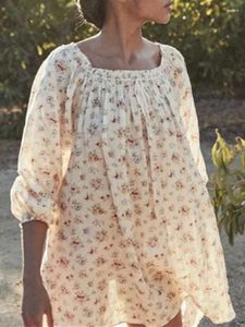 Sıradan Elbiseler Kadınlar Çizme Sqaure yaka Çiçek Baskı Elbise 2023 İlkbahar Yaz Prairie Şık Vintage Kadın Gevşek Uzun Kollu Çılış
