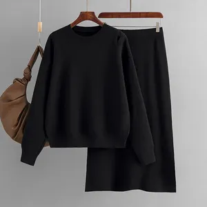 Kvinnors sömnkläder Autumn Winter Solid Color Långärmad stickad tröja och kjol Lös version av casual hemkläder Bomull Kvinnor pyjamas