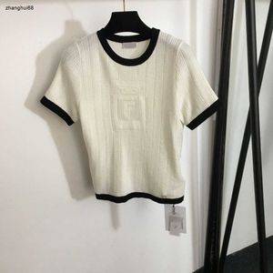 夏のための女性Tシャツデザイナー服ファッションデジタルパターン女性編み半袖プルオーバー12月