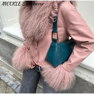 Damenjacken Straße Kunstpelzjacke Frauen Mode Langarm Patchwork Feder Weibliche Erntemantel 2023 Herbst Winter Lose Dame Outwear 231207