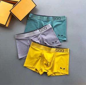 2023 Underpants Mens Underwear Designer Curto Boxer Ice Silk Verão Seção Ultra Fina 2022 Popular Solto Shorts Head Slit Q5675