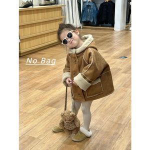 Mantel Winter Mode Baby Mädchen Wildleder Jacke Mädchen Verdicken Warme Mantel Outwear Infant Kleinkind Kind Koreanische Plüsch Mit Kapuze Jacken 231207