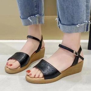 Scarpe eleganti Sandali con zeppa con plateau da donna 2023 Estate Vintage Open Toe cinturino alla caviglia casual per le donne Tacco alto da donna all'aperto