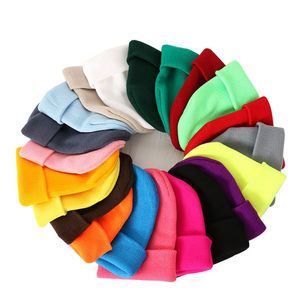 Neue Winter Beanie Hut für Frauen Männer Sticken Logo Nähen Brief Warme Gestrickte Herbst Skullies Unisex Damen Gorro Weibliche Kappe motorhaube