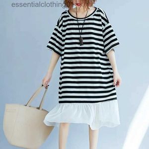 Urban Sexy Dresses #3205 Summer Black and White Rands T Shirt Dress Women Short Sles Backless Sexig skarvad Chiffon Midi Dress Fe Loose L231208