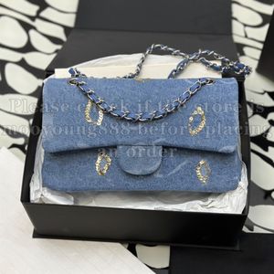 12A Atualização Espelho Qualidade Designer Pequeno Clássico Flap Bag 25cm Womens Blue Denim Bordado Sacos Luxurys Lantejoulas Bolsas Crossbody Ombro Chain Bag com caixa