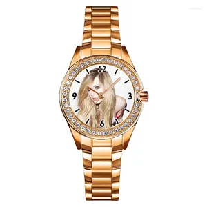 腕時計カスタムウォッチダイヤルフェイスをポーロゴでカスタマイズしてくださいガールフレンドファミリーのための独自のゴールド女性ユニークな贈り物