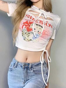 Kvinnors tankar Camis Deeptown Women's Hollow Crop Top Kaii Cat Print T-shirt Short Sle Streetwear Harajuku Y2K Top Egirl Graphic Tee 2022 Summer L231208