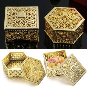 Storage Boxes 6-7cm Mini Plastic Hollow Bead Treasure Box Vintage Gold Foil Candy Necklace Earring Treatment Box Small Wedding Gift Box Party Gift Box 231208