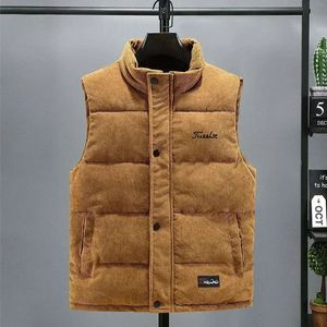 Gilet da uomo Gilet da golf Giacche Uomo 2023 Abbigliamento invernale Senza maniche Piumino in velluto a coste Casual 231207