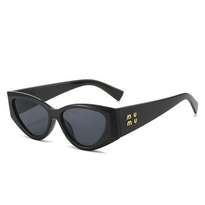 Designer de moda óculos de sol moldura oval óculos de sol de luxo feminino anti-radiação UV400 personalidade homens mulheres retro óculos condução férias presente à beira-mar com caixa