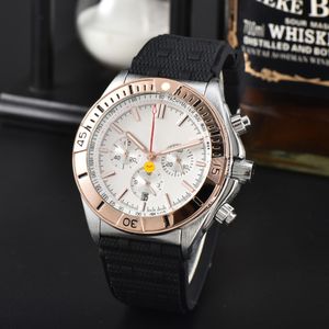 ファッションウォッチフルブランドの腕時計男性男性スタイルの多機能豪華さとシリコンバンドQuartz ClockBr with Box and Sapphire Glass Orologio Ghiacciato