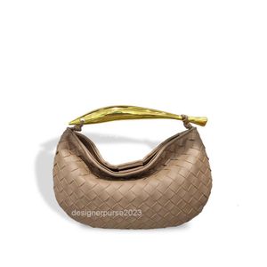 Classic Bottaga Venete Cassette Grande manico portatile Sardine Borse da donna Borsa di design in metallo Capacità Shark Woven 33cm Borsa da polso in pelle da donna 6ulj