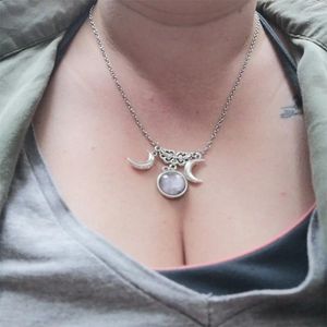 Choker gotisk vampyrdropphalsband för kvinnor flickor hedniska häxa smycken tillbehör gåva vintage moon fjäril bloddemon
