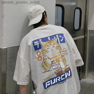 Męskie koszulki 2023 NOWOŚĆ CAT CARTOON GRAFIC MĘŻCZYZN T-shirt swobodny workowatą koszulkę z krótkim sankiem japoński styl duży koszulka męska odzież L231208