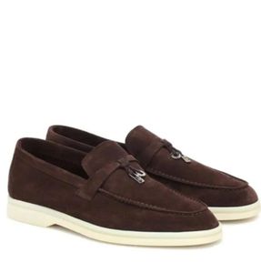 Lyx 2023s/s skor charms utsmyckade promenad mocka loafers par äkta män läder casual slip på lägenheter för män kvinnor sport klänning sho