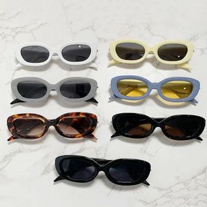 Sunglasses Lady Gradient Color Oval Frame Hip Hop Burden-Free Eye Protection Sunscreen Decorative Strong Hinge